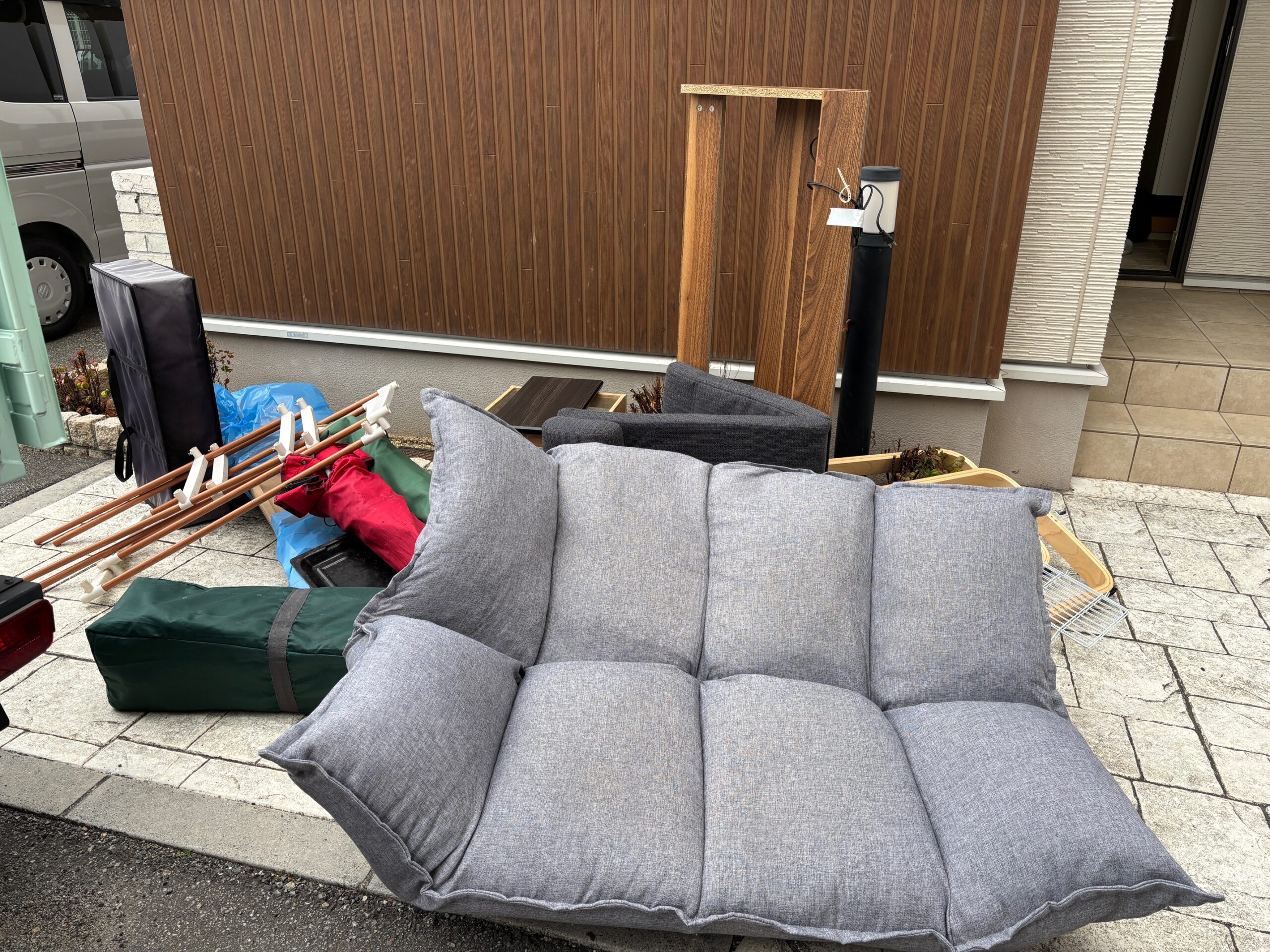 【明石市大久保町 Ｍ様】不用品（ソファー・座椅子・洗濯機など）回収の回収事例
