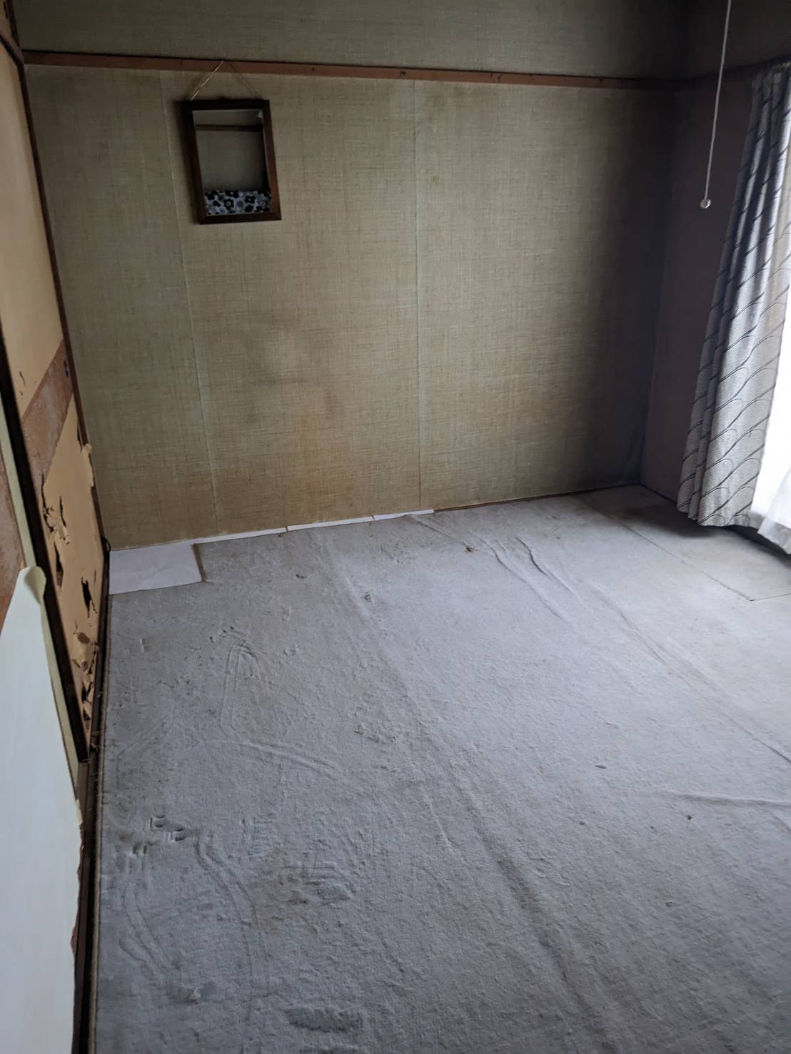 【明石市大久保町 Ｏ様】不用品（折りたたみベッド、ガラステーブル、籐椅子など）回収の回収事例