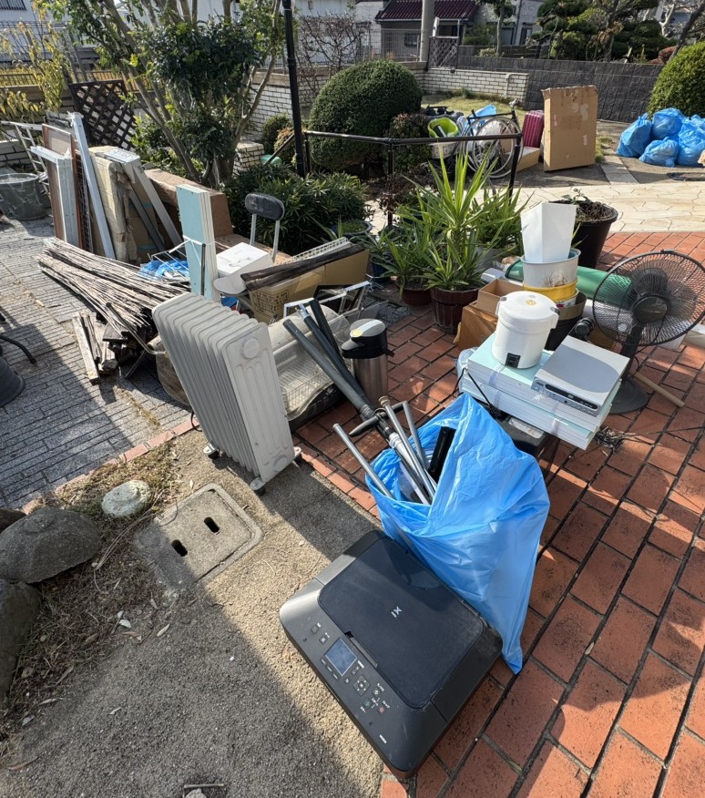 【明石市大久保町Ｍ様】不用品（自転車・スーツケースなど）回収の回収事例