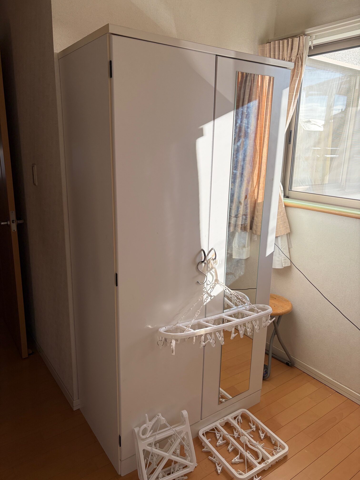 【明石市大久保町Ｏ様】不用品（タンス・学習机など）回収の回収事例