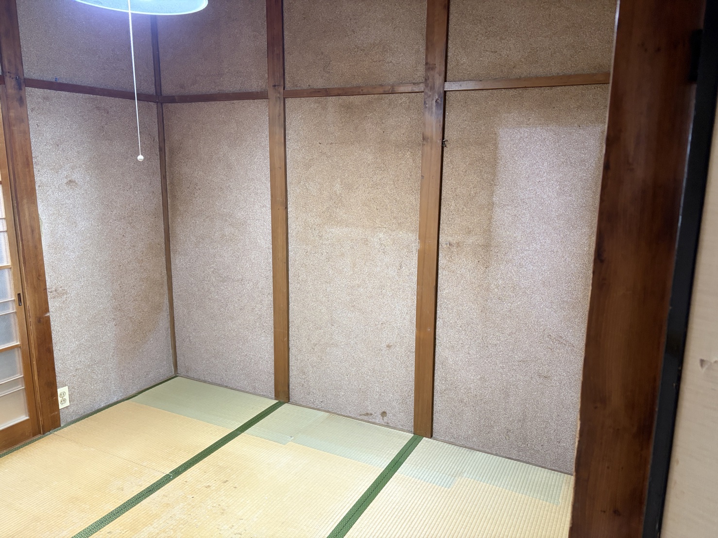 【明石市太寺Ｍ様】不用品（タンス・家電など）回収の回収事例