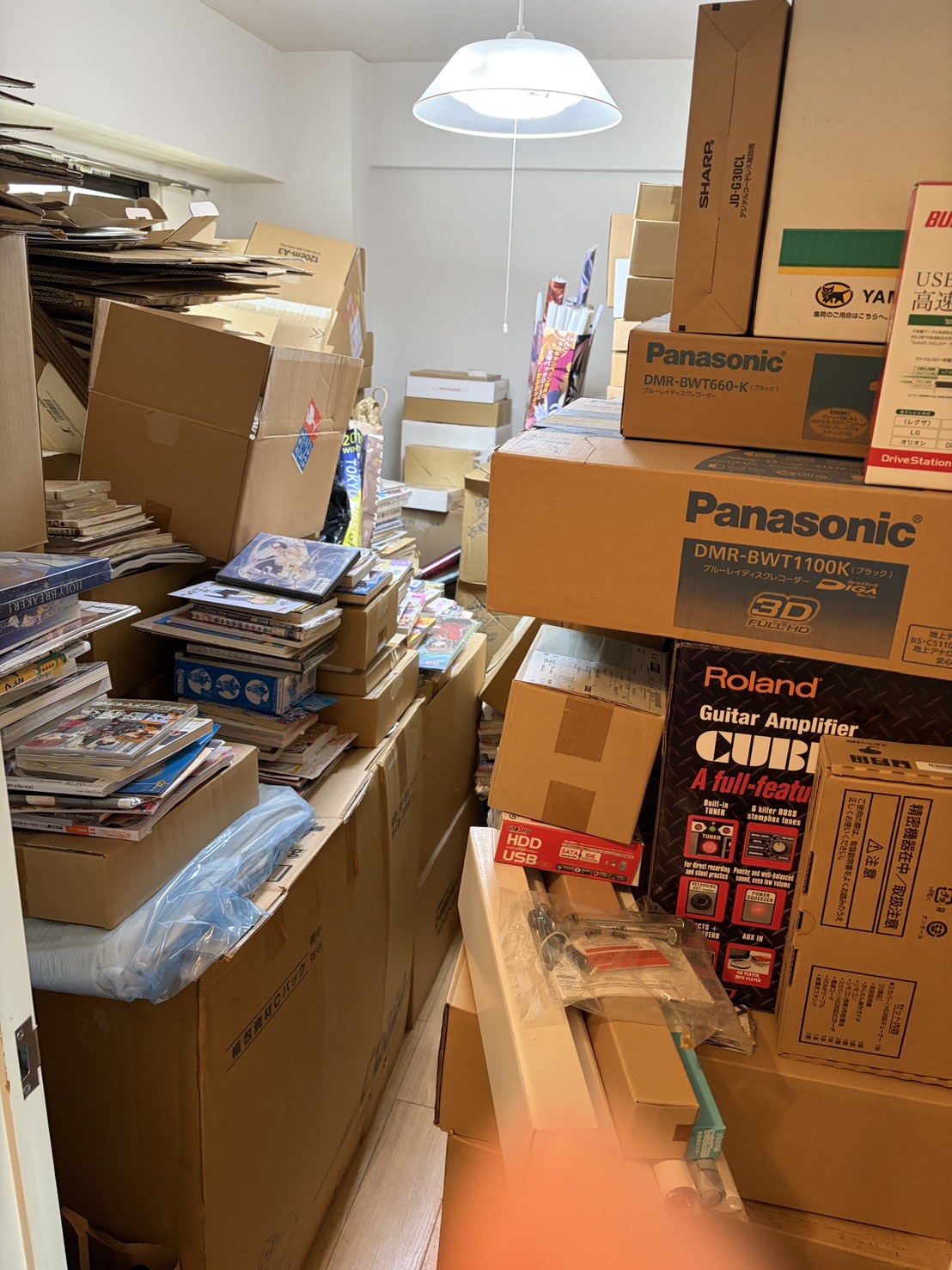 【明石市小久保Ｔ様】不用品（書籍・ＤＶＤなど）回収の回収事例