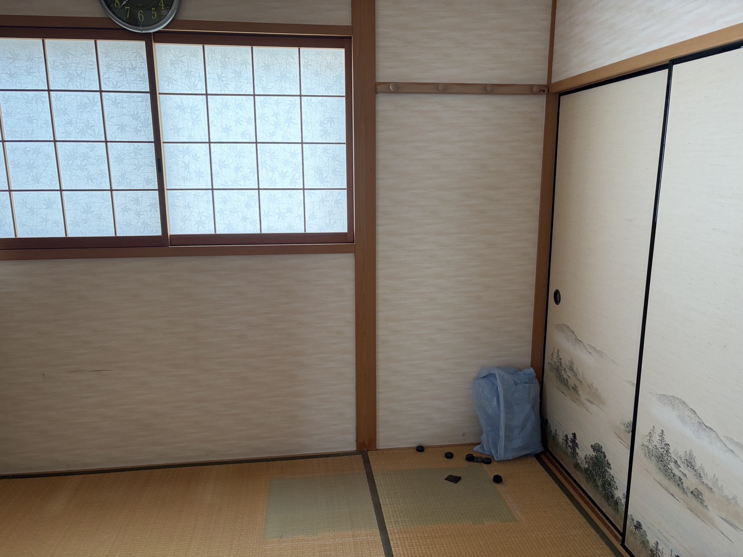 【明石市西明石北町Ｙ様】不用品（タンス・机など）回収の回収事例