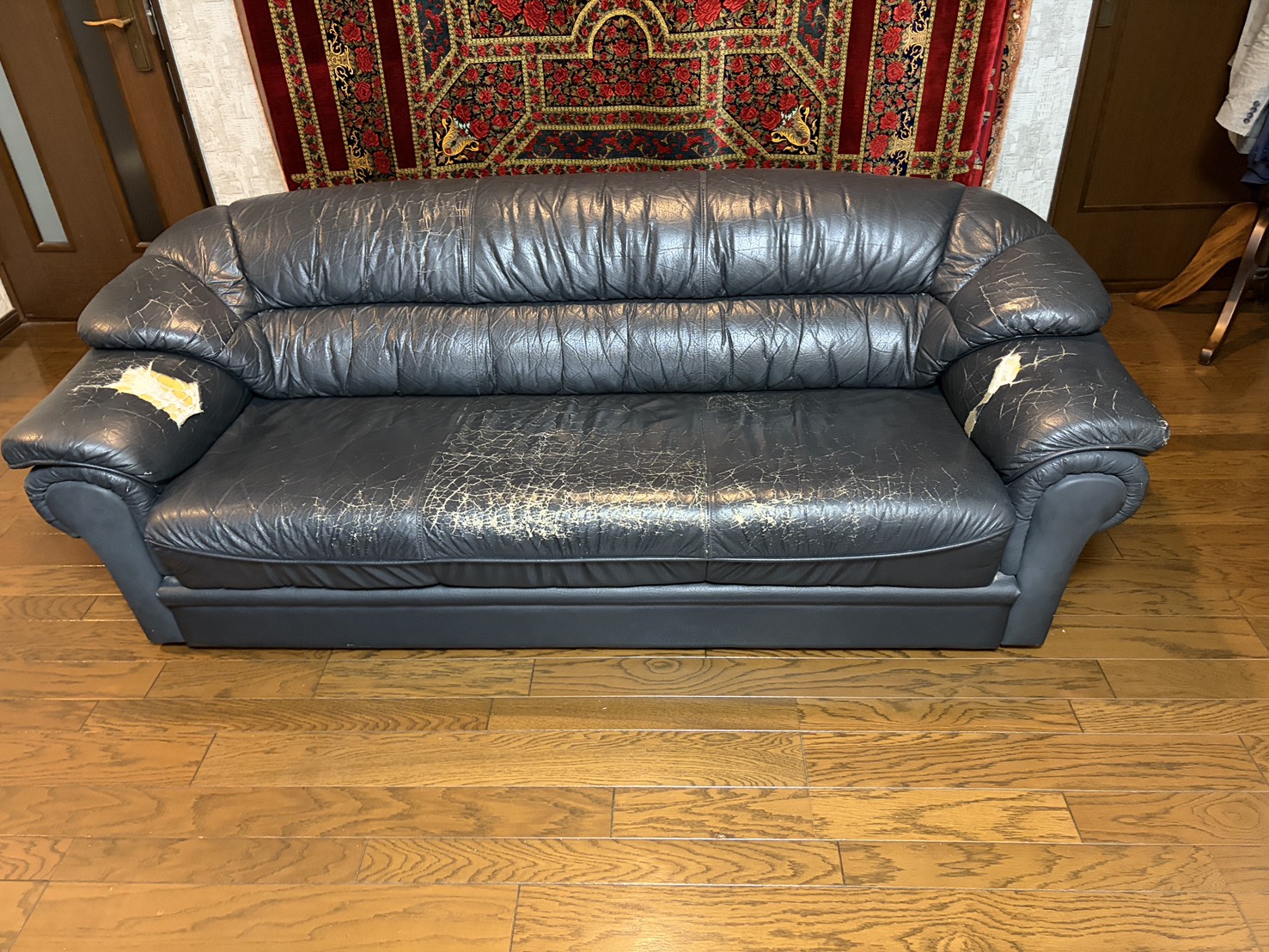 【明石市西明石南町Ｙ様】不用品（ソファー）回収の回収事例