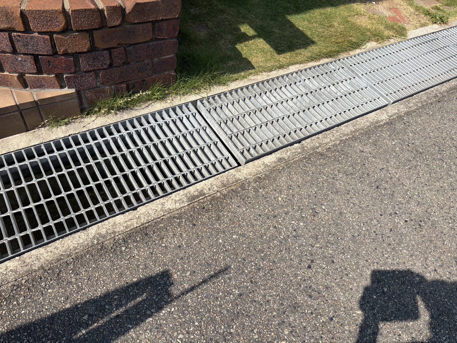 【明石市林崎町Ｍ様】不用品（コンクリートブロックなど）回収の回収事例
