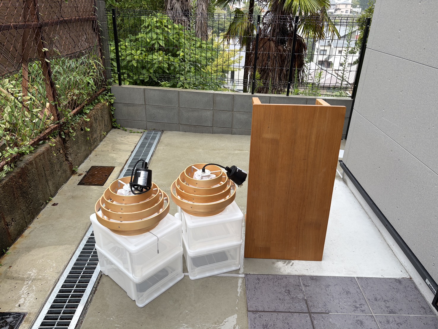 【明石市上ノ丸H様】不用品（テーブル等）回収の回収事例